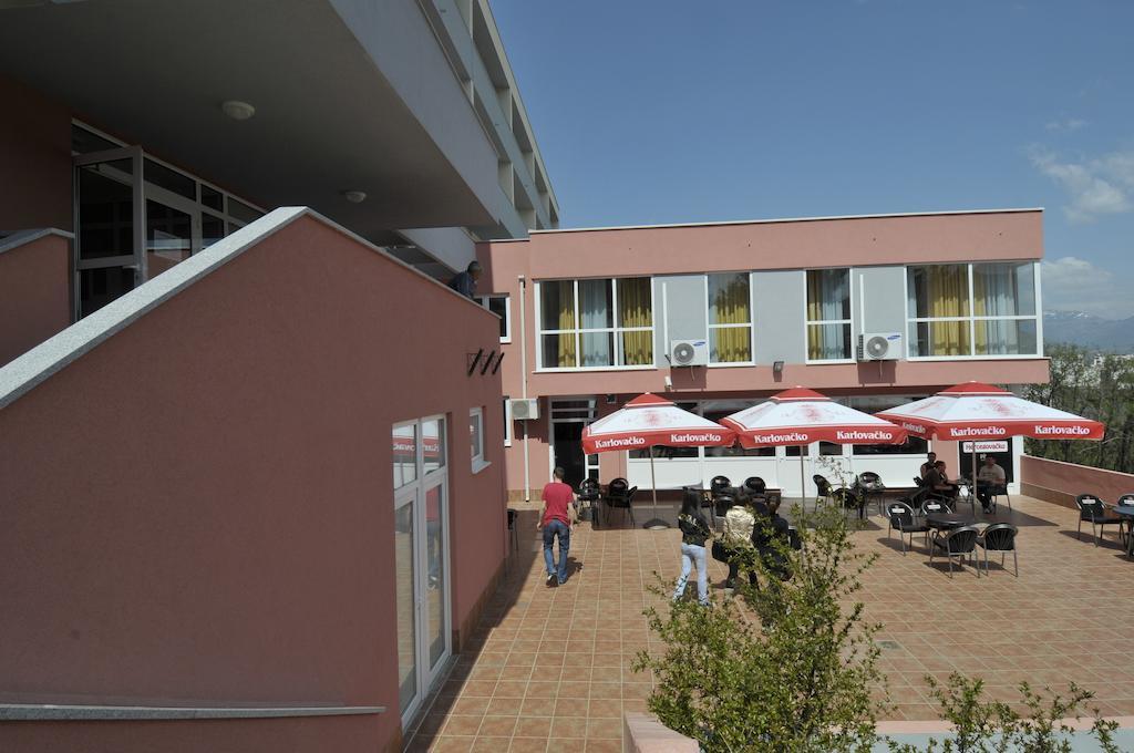 Hostel Studentski Centar 모스타르 객실 사진