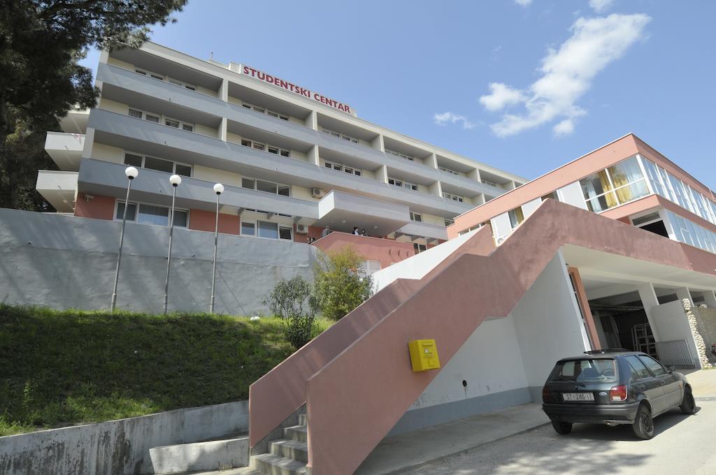 Hostel Studentski Centar 모스타르 객실 사진